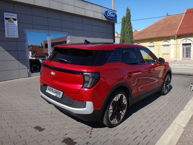 Ford Explorer (2025) Premium 79kWh prodloužený doje - fotka 5 z 30