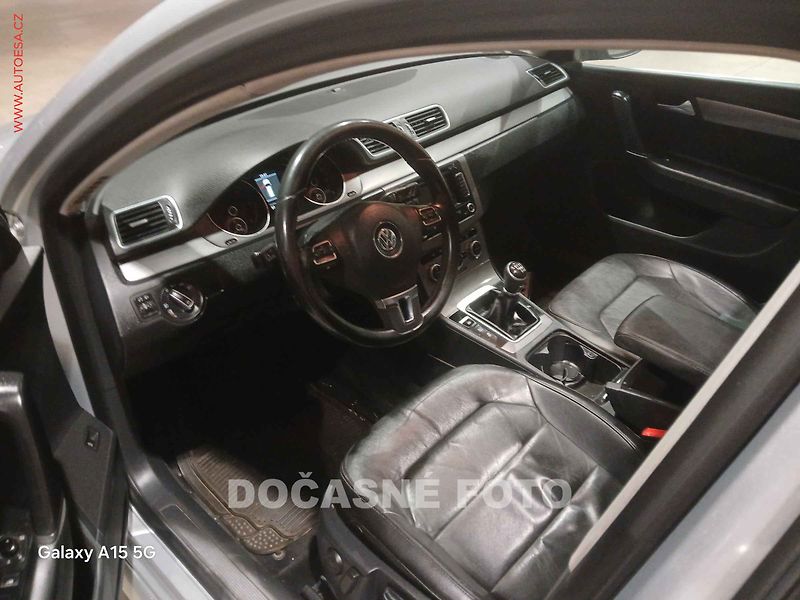Volkswagen Passat (2014) 2.0 TDI - fotka 3 z 3