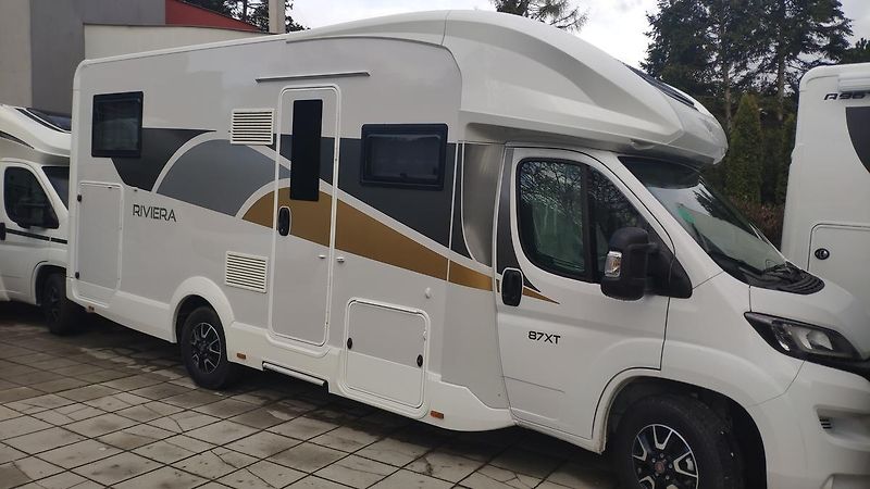 CI Caravans International (2026) RIVIERA 87XT - fotografie inzerátu