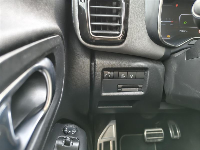 Citroën C5 Aircross 2,0   2,0 HDI Feel EAT8 - fotka 16 z 18