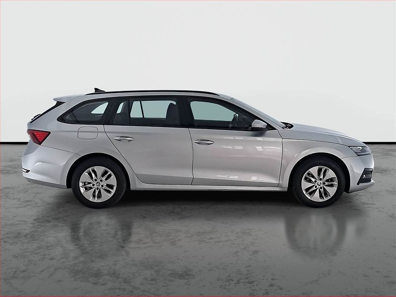 Škoda Octavia (2023) Ambition 2.0 TDI, ČR,1.maj - fotka 6 z 18