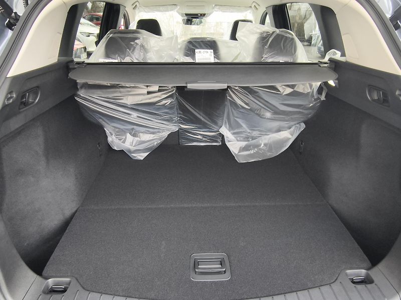 Mazda CX-5 (2026) 2.5i HOMURA 4x4AWD - fotka 12 z 14