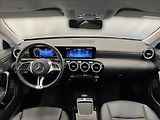 Mercedes-Benz CLA 180 d Shooting Brake Progressi - náhled 13