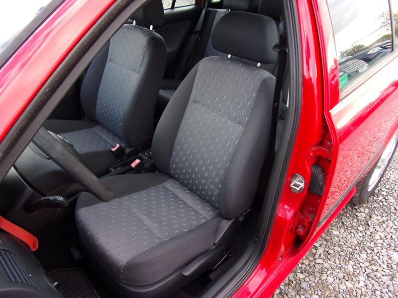 Škoda Octavia (2010) 1.9TDi 74kW NOVÉ ČR 2.MAJ. KM! - fotka 14 z 21