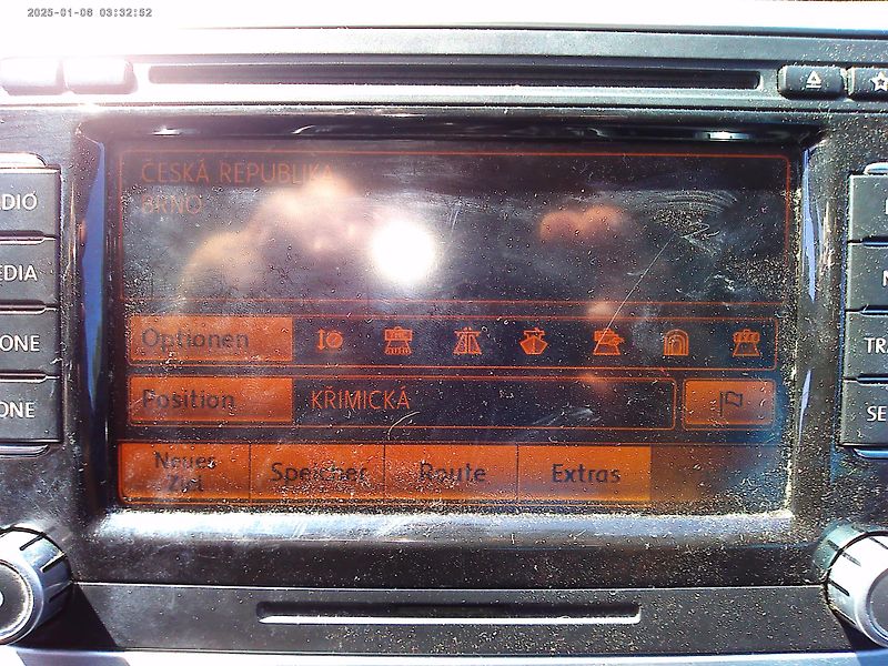Volkswagen Passat 2.0TDi, 125kW, klima - fotka 23 z 29