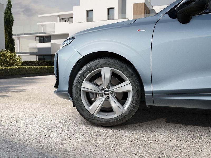 Audi Q3 (2027) TDI 110 kW - fotka 6 z 10