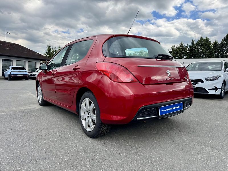 Peugeot 308 (2011) 1.6i 88 KW - CZ -  - fotka 7 z 21