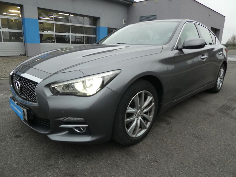 Infiniti Q50 2,2D 125kW automat navigace  - fotka 1 z 17