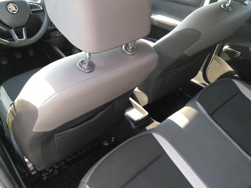 Škoda Fabia 1,0 TSI - fotka 8 z 36