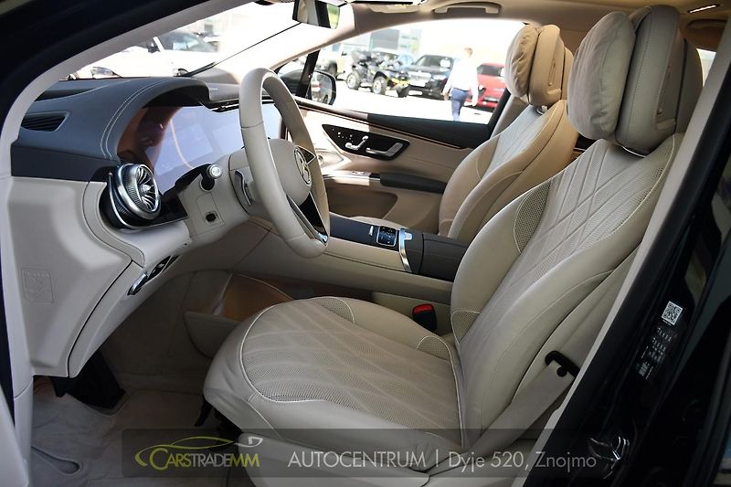 Mercedes-Benz EQS 450 4MATIC AMG REZERVACE - fotka 10 z 64