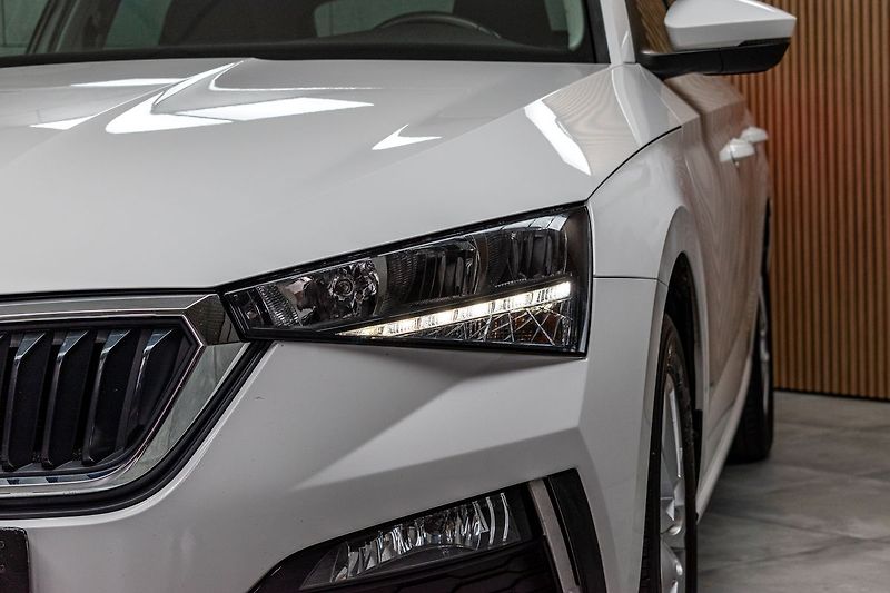 Škoda Scala 1.6 TDI SmartLink+*DPH*ČR 1.M* - fotka 34 z 39