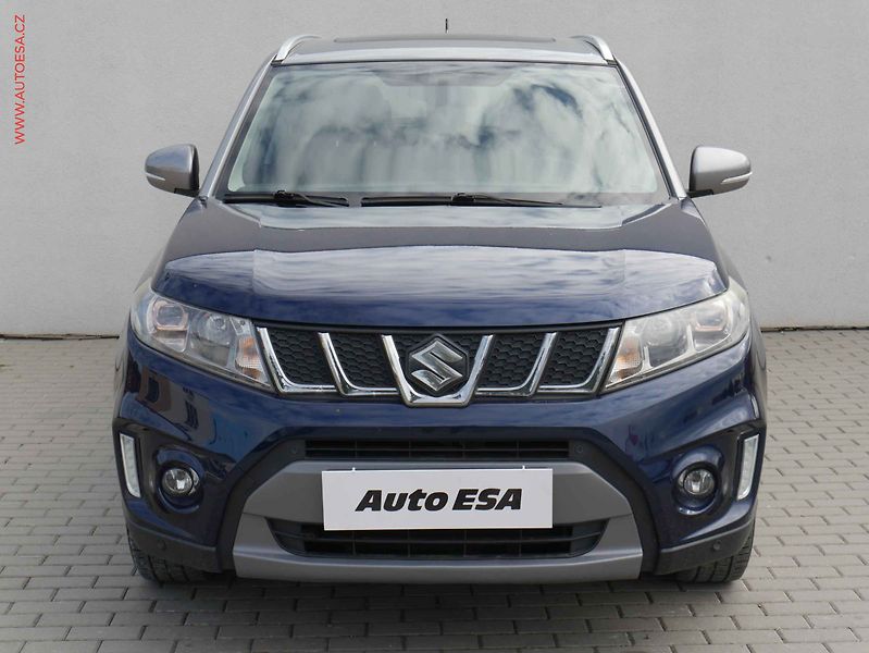 Suzuki Vitara (2018) 1.6VVTi 4x4, AC, TZ, park - fotka 2 z 21