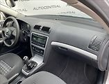 Škoda Octavia 1,4 tsi Style 90kw 1.majitel - náhled 17