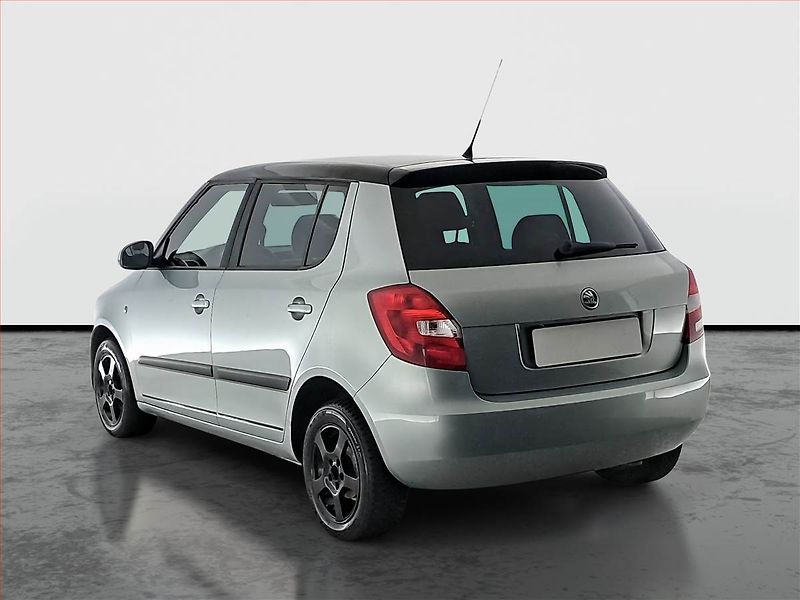 Škoda Fabia (2009) Ambition 1.2 12V, Tažné - fotka 4 z 14