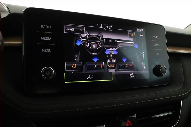 Škoda Fabia (2022) 1.0 TSI, Automat, Tempomat - fotka 18 z 20
