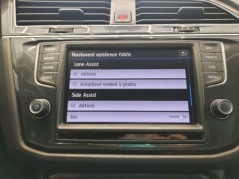 Volkswagen Tiguan (2017) 2.0 TSI 4Motion (162kW/220k) D - fotka 18 z 31
