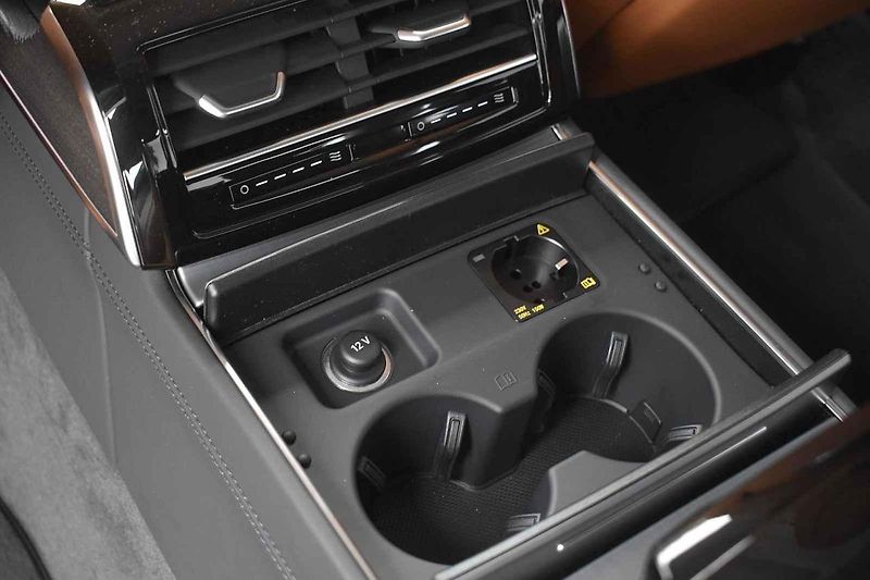 Audi A8 L budeme vídat třeba v diplomatických čtvrtích