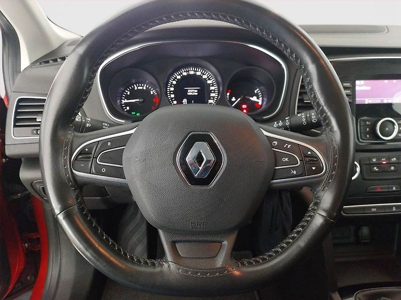 Renault Mégane (2019) 1.3 TCe, ČR,1.maj, Serv.kniha - fotka 16 z 17