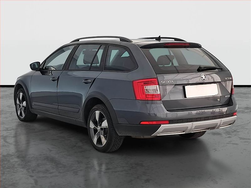 Škoda Octavia (2014) Scout 2.0 TDI, 4X4, Automat - fotka 4 z 19