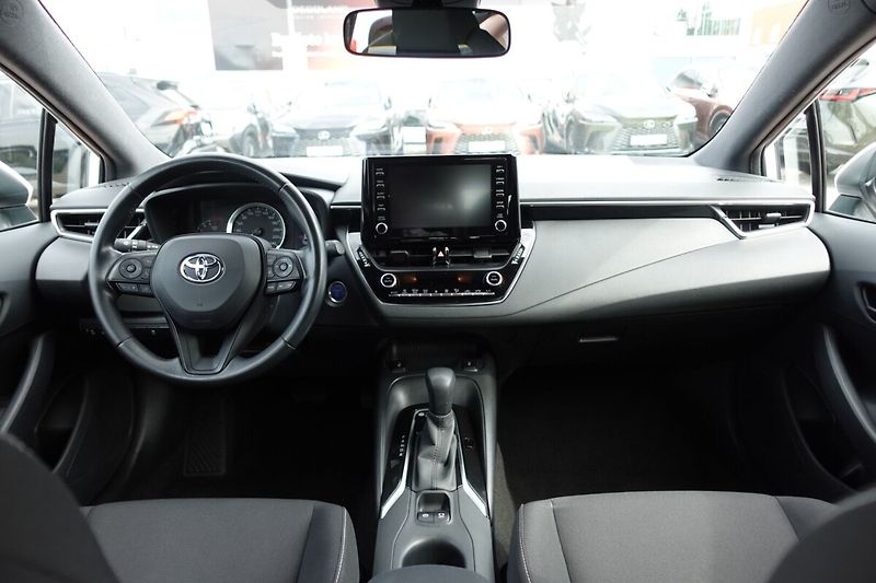 Toyota Corolla 1,8 HEV Active Business TS - fotka 15 z 28