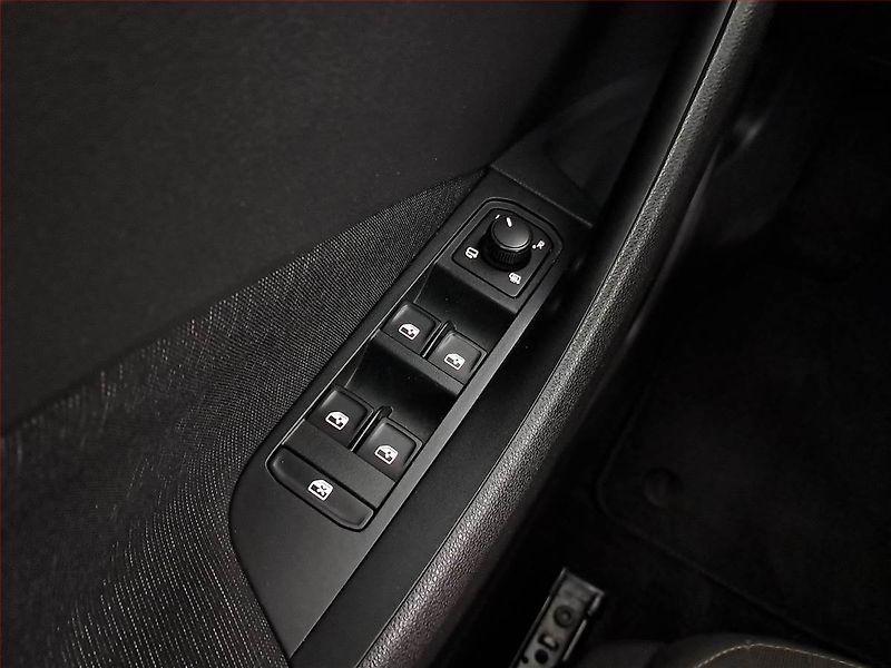 Škoda Kamiq (2021) Style 1.5 TSI - fotka 18 z 30