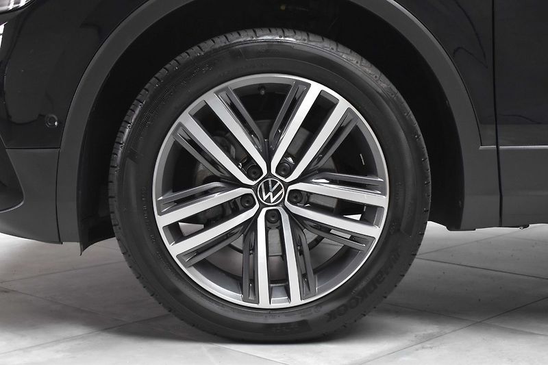 Volkswagen Tiguan Allspace 2.0 TDI 4x4*DSG*TAŽNÉ*DPH*ČR 1 - fotka 40 z 49