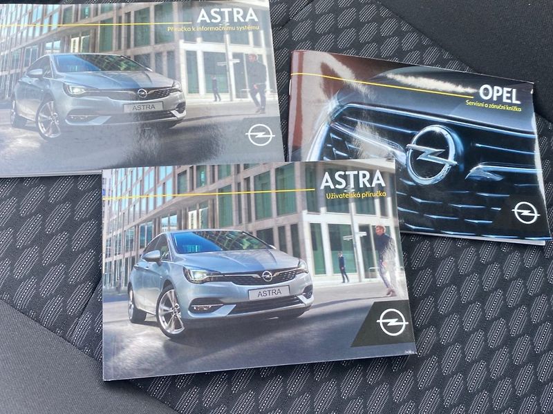 Opel Astra (2021) 1,2 (96kW) 6,man - fotka 26 z 27