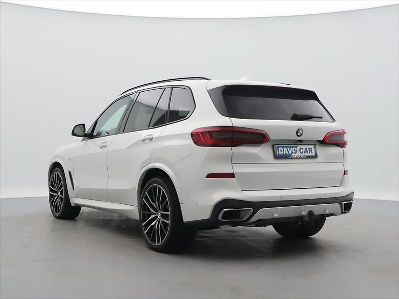 BMW X5 3,0 40 250kW xDrive Mpaket DPH - fotka 5 z 42
