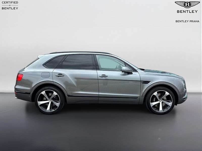 Bentley Bentayga V8 - fotka 2 z 14