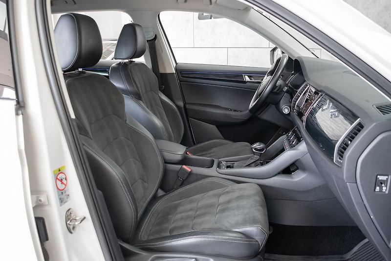 Škoda Kodiaq 2.0 TDI 4x4*STYLE+ REZERVACE - fotka 12 z 47