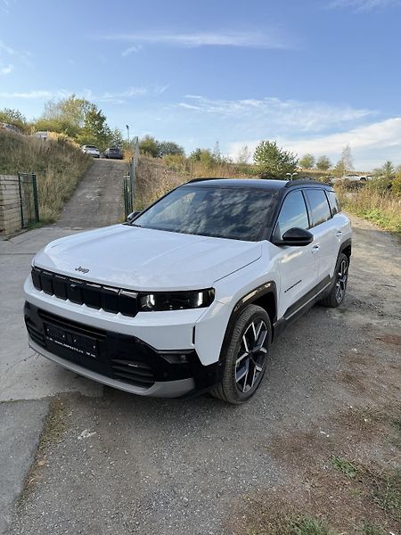 Jeep Compass (2026) Summit e-Hybrid Plug-in 225k - fotografie inzerátu