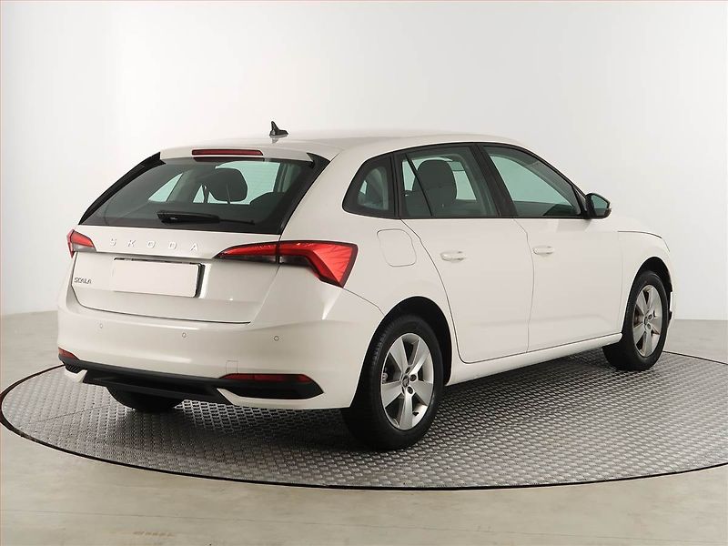 Škoda Scala (2025) Selection 1.0 TSI, Serv.kniha - fotka 5 z 17