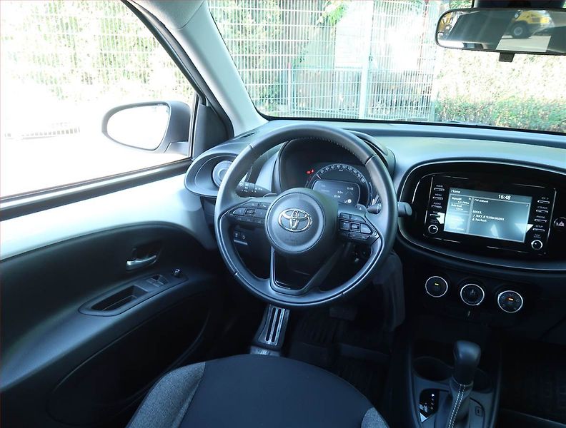 Toyota Aygo (2023) 1.0 VVT-i, Automat, ČR,1.maj - fotka 7 z 18