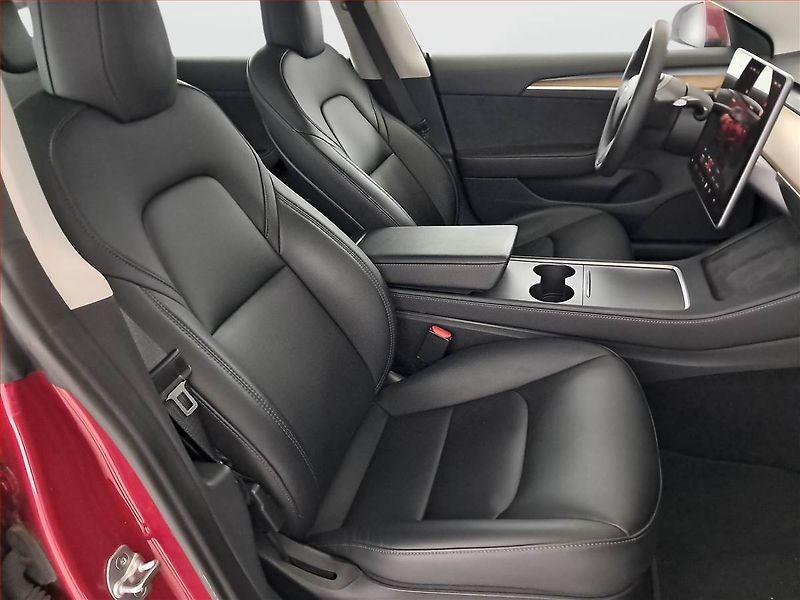 Tesla Model 3 (2022) Standard Range LFP, SoH 94% - fotka 9 z 22