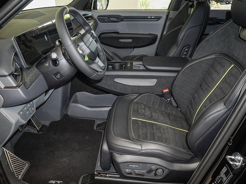 Kia EV9 GT AWD Panorama 6 míst - fotka 3 z 17