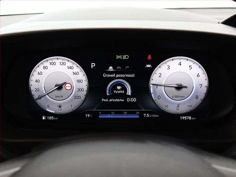 Hyundai Bayon (2024) 1.0 T-GDI - fotka 9 z 21