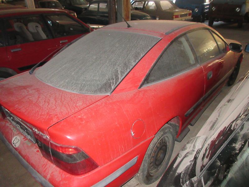 Opel Calibra (1996) 2.0 - fotka 11 z 13