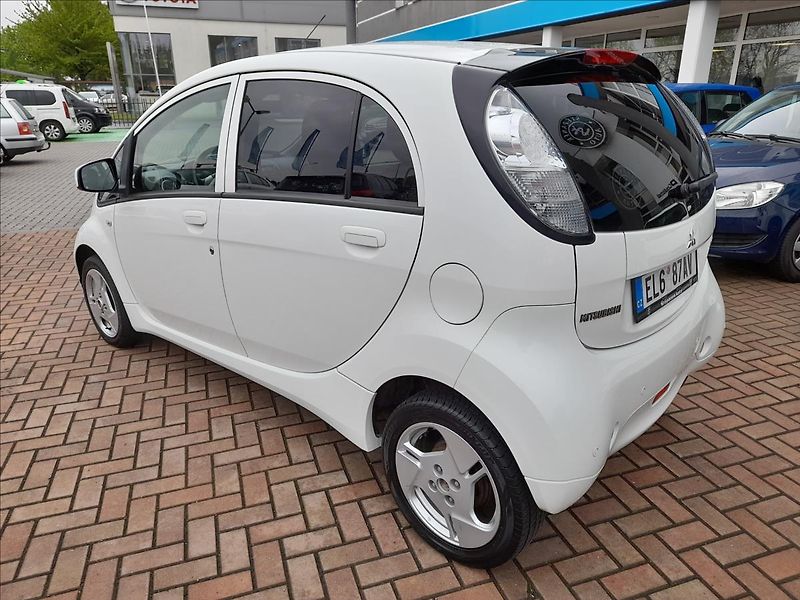 Mitsubishi Ostatní I-MIEV SOH 82,6 - fotka 6 z 15