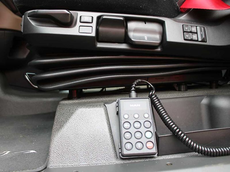 MAN TGX 18.470, LOWDECK, NAVIGACE, MAJ - fotka 6 z 19