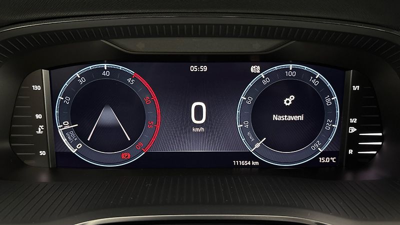 Škoda Octavia 2.0 TDI Ambition Combi - fotka 10 z 24