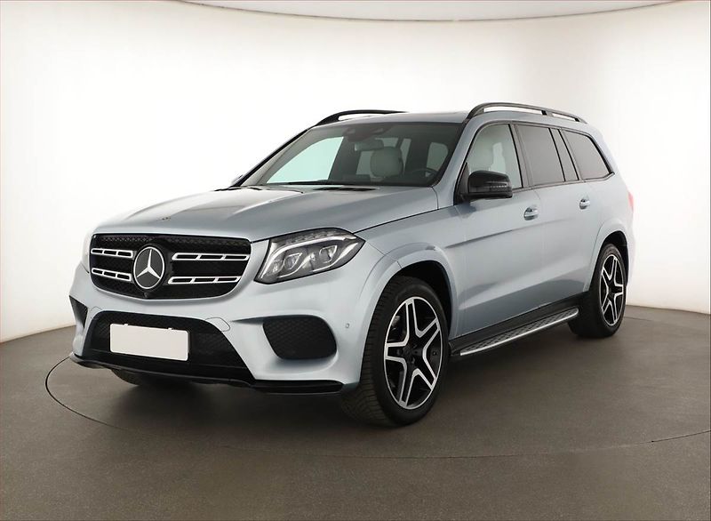 Mercedes-Benz GLS (2017) 500 4MATIC - fotka 2 z 21