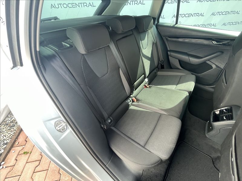 Škoda Octavia 1,0 TSi,81kW,E-Tec, STK 5/28 - fotka 24 z 25