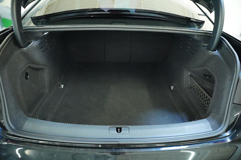 Audi A4 - fotka 26 z 26