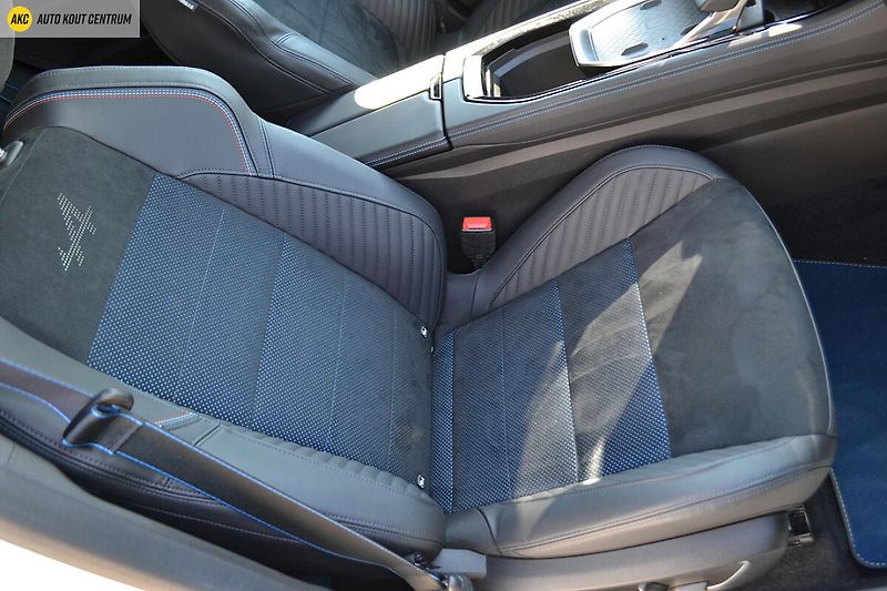 Renault Rafale esprit Alpine E-Tech full hybr - fotka 16 z 69