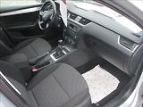 Škoda Octavia 2,0 TDI, serviska, digi klima, - náhled 9