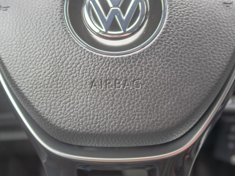 Volkswagen Golf (2019) 1.6TDI 85KW DSG – NAVI, ERGO - fotka 34 z 51