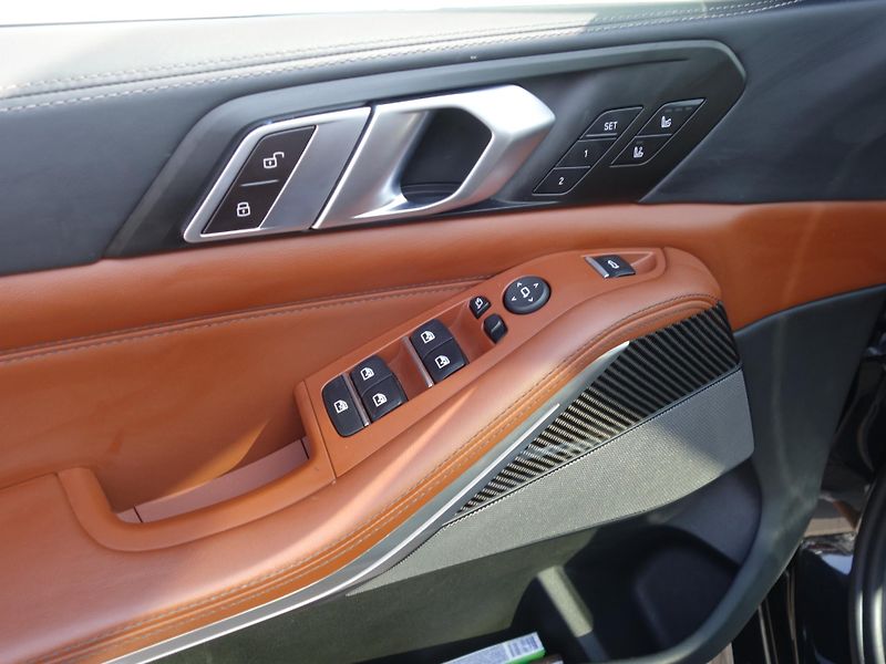 BMW X5 (2024) 40 d xDrive M Sport - fotka 13 z 20