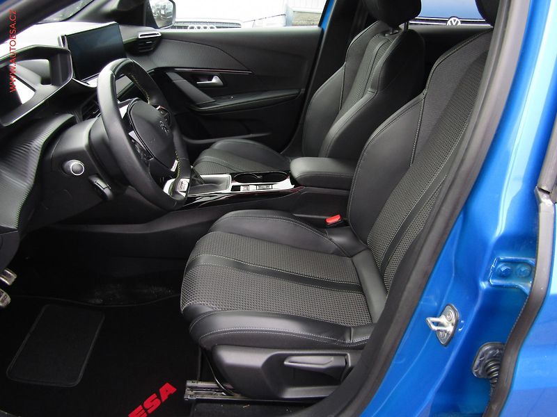 Peugeot 208 (2020) 1.2PT, GT Line - fotka 9 z 24
