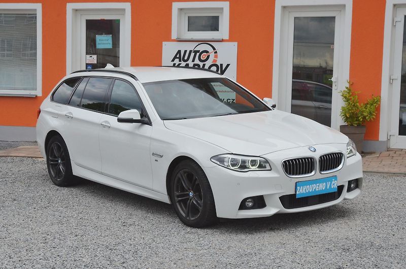 BMW Řada 5 (2016) 520d xDrive AT / ČR / M-PAKET - fotka 1 z 39