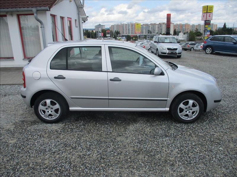 Škoda Fabia 1,4 i 16v, eleg.,klima,servis, - fotka 5 z 33